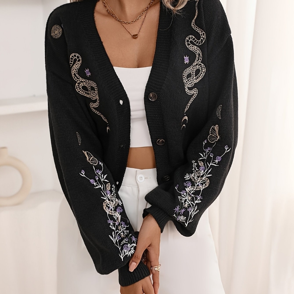 Snake Embroidered Cropped Knit Cardigan, Black, XL